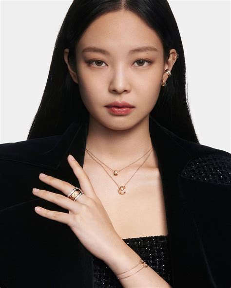 JENNIE THE FACE OF THE CHANEL 